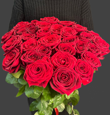 Акция.Букет из 31 Уральской розы (70-80 см) - Доставка цветов в Екатеринбурге