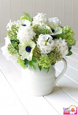 Нежная свадебная композиция из белых цветов с анемонами - Доставка цветов в Екатеринбурге