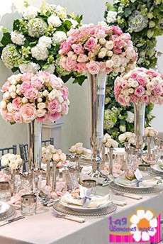 Композиции в высоких вазах  для свадьбы  - Доставка цветов в Екатеринбурге