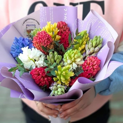 Букет из разноцветных гиацинтов - Доставка цветов в Екатеринбурге