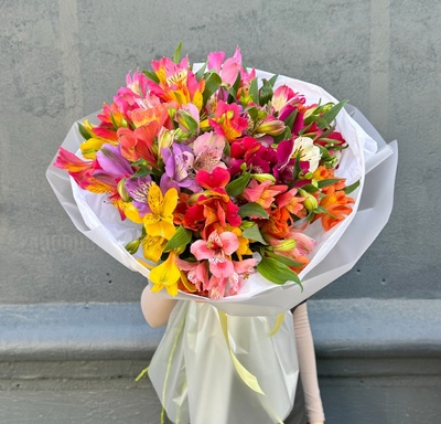 Букет из 25 разноцветных альстромерий - Доставка цветов в Екатеринбурге
