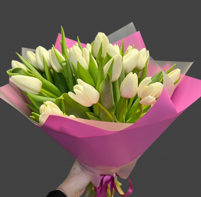 Букет из 25 белых тюльпанов - Доставка цветов в Екатеринбурге