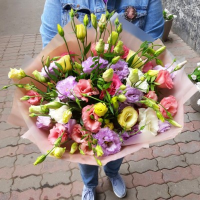 Соло сладкой эустомы - Доставка цветов в Екатеринбурге