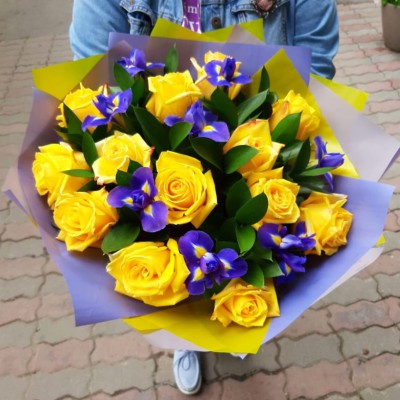 Букет "Яркого солнца и синего неба!" - Доставка цветов в Екатеринбурге